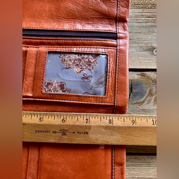 HOBO leather wallet burnt orange - Picture 10 of 13